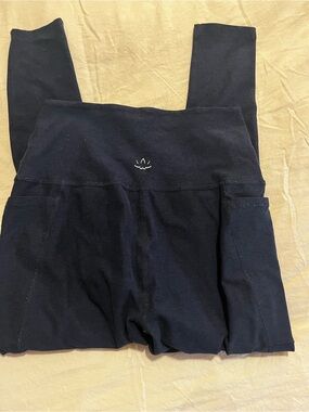 Beyond Yoga Blur High-Waist Leggings with Side Pockets